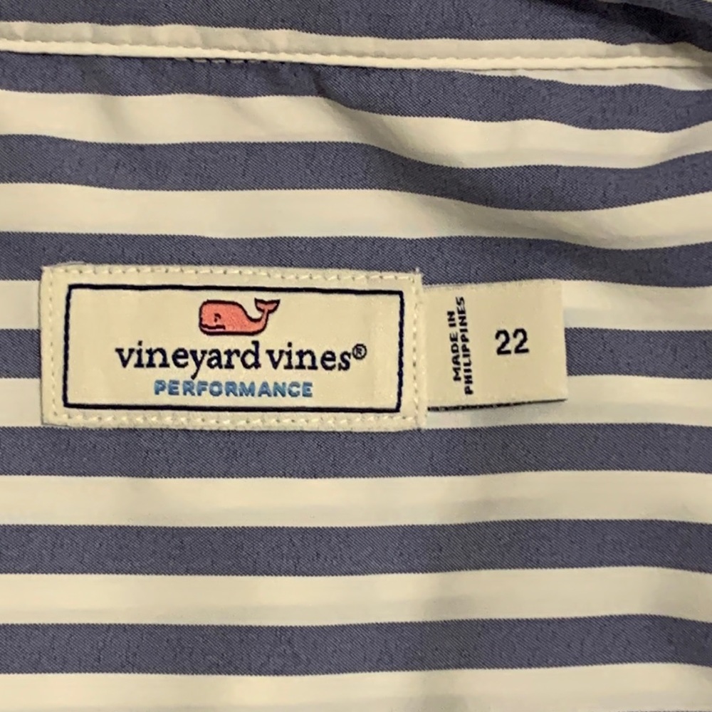 Excellent Condition Vineyard Vines women’s shirt size 22 - Picture 7 of 8